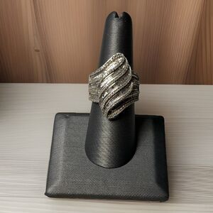 SJ 925 Huge Diamond Baguettes Statement Size 8 Ring